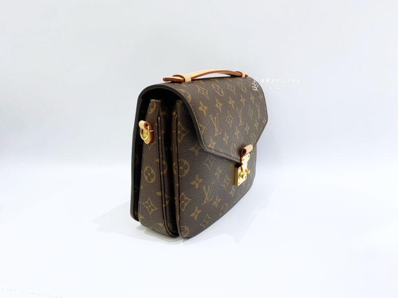 專櫃名牌真品LOUIS VUITTON LV LV Pochette Metis 經典原花酒紅色背帶特殊款編織手提斜背兩用郵差包m44668